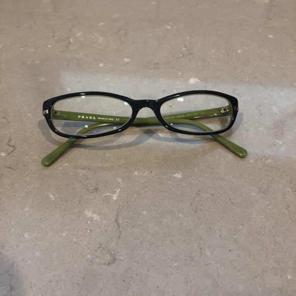 Prada Designer frames comes with case - Picture 2 of 7